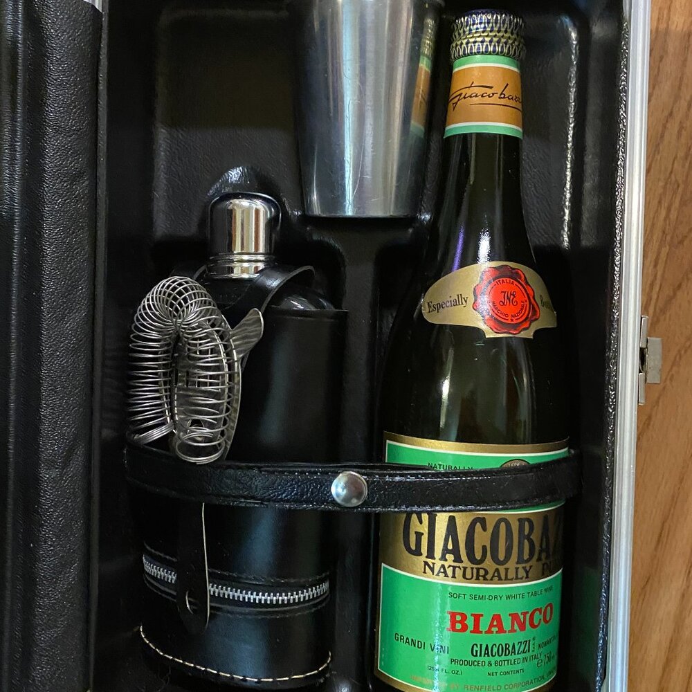 Vintage travel bar